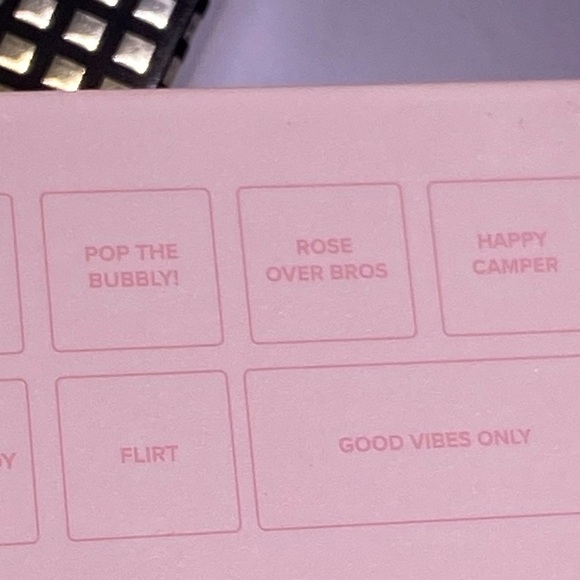 🍾❤️Host Pick❤️TOO FACED “Positively Playful Eye Shadow Palette” - Picture 10 of 13